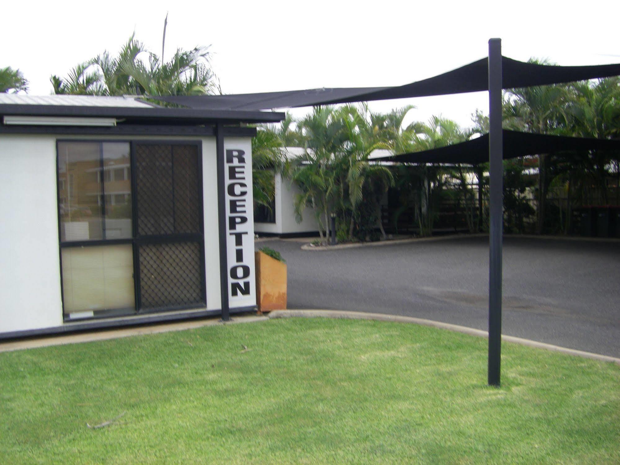 Emerald Motel Apartments Esterno foto